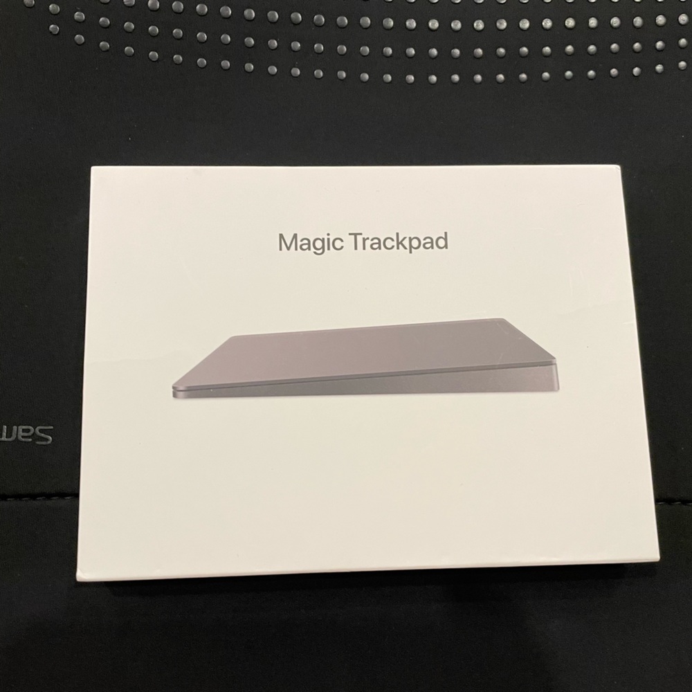 Magic Trackpad 2 space gray